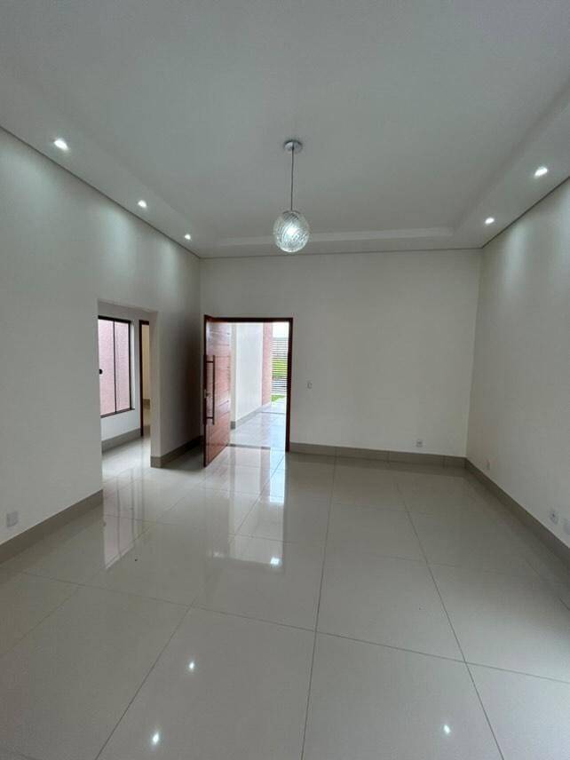 Casa à venda com 3 quartos, 166m² - Foto 11