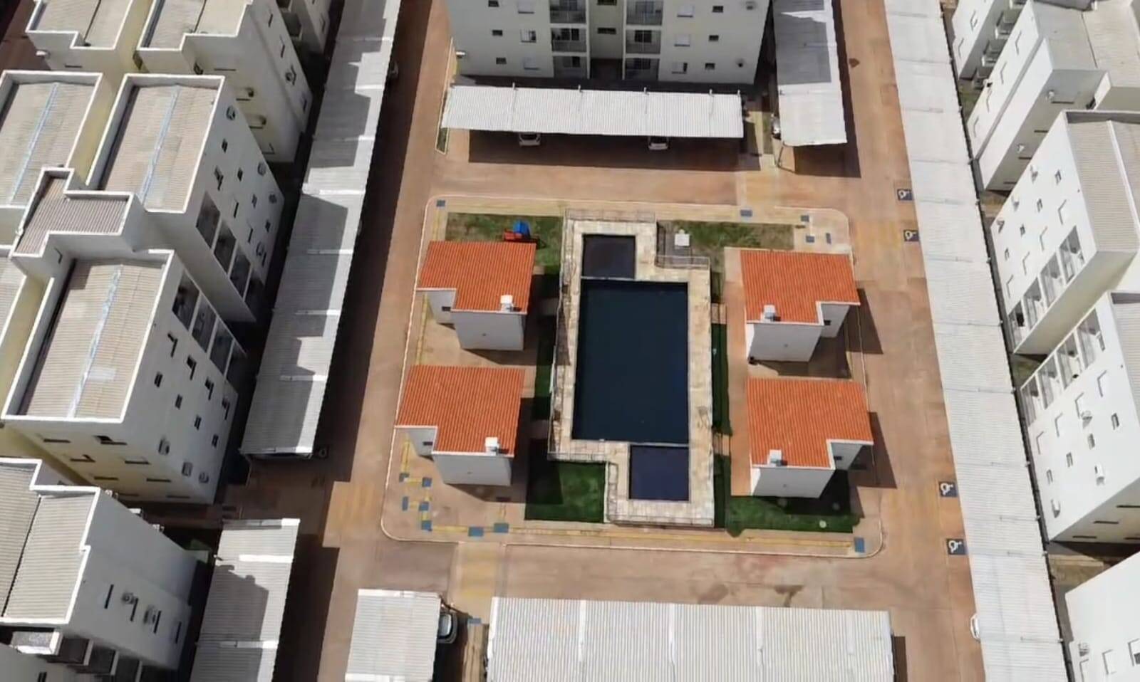 Casa à venda com 2 quartos, 66m² - Foto 11
