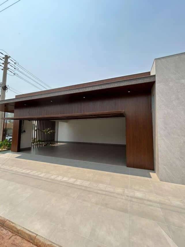 Casa à venda com 3 quartos, 300m² - Foto 3