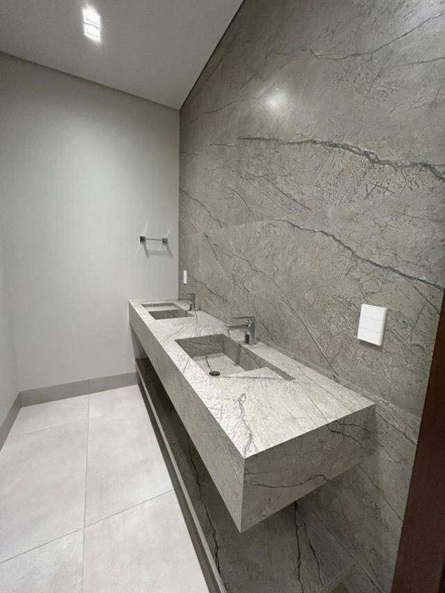 Casa à venda com 3 quartos, 300m² - Foto 22