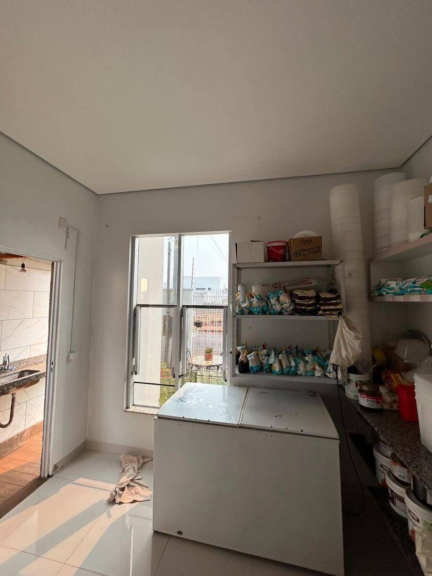 Casa à venda com 3 quartos, 196m² - Foto 29