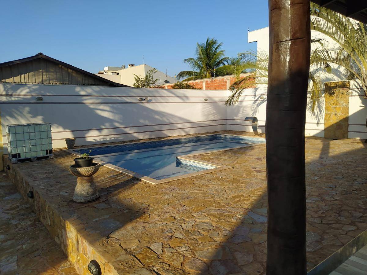 Casa, 3 quartos, 200 m² - Foto 4