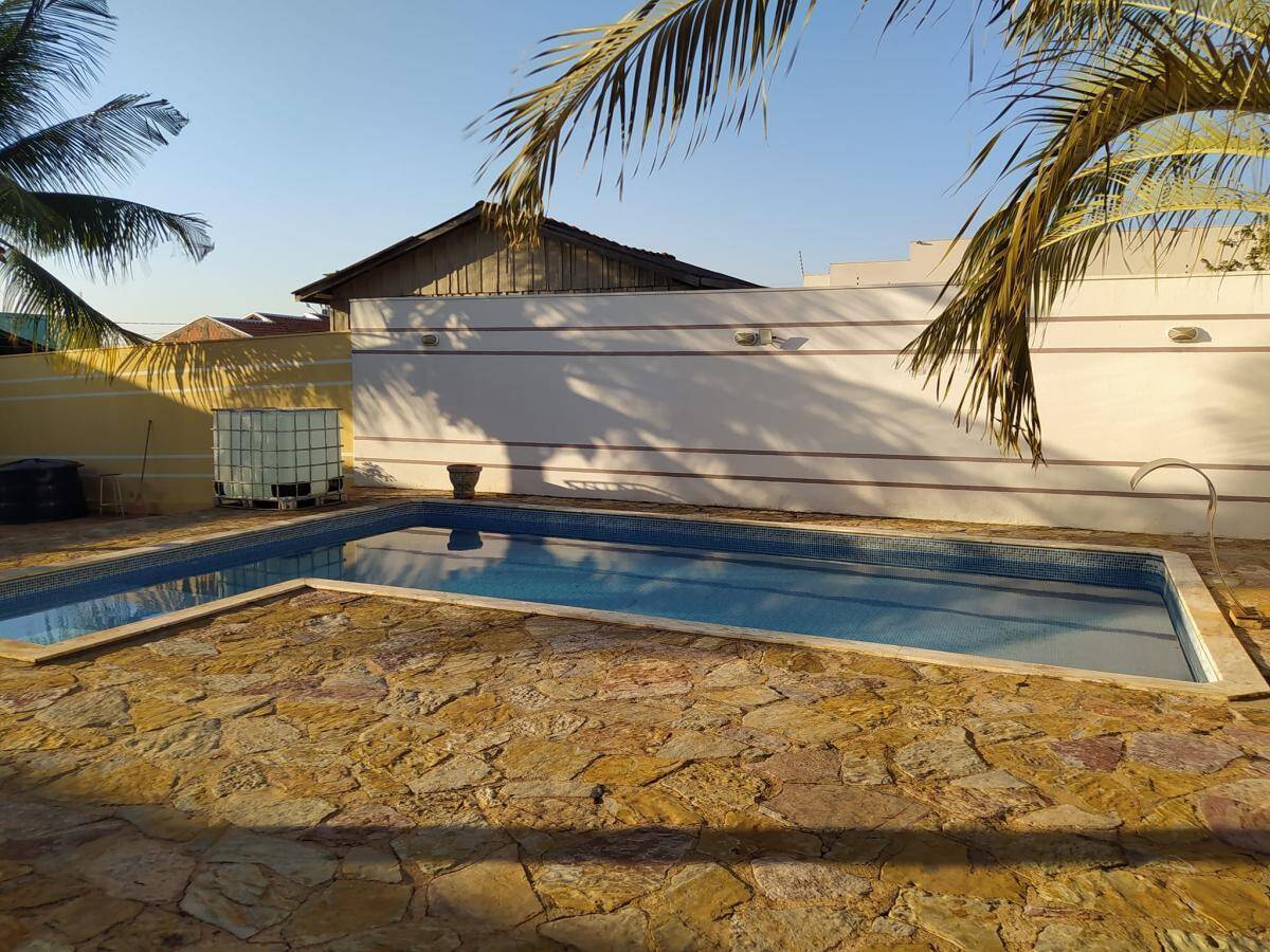 Casa, 3 quartos, 200 m² - Foto 9