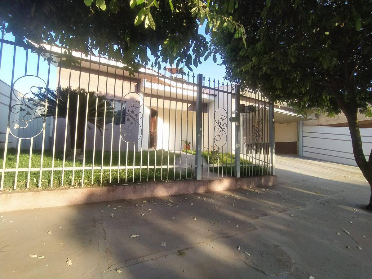 Casa, 3 quartos, 200 m² - Foto 16