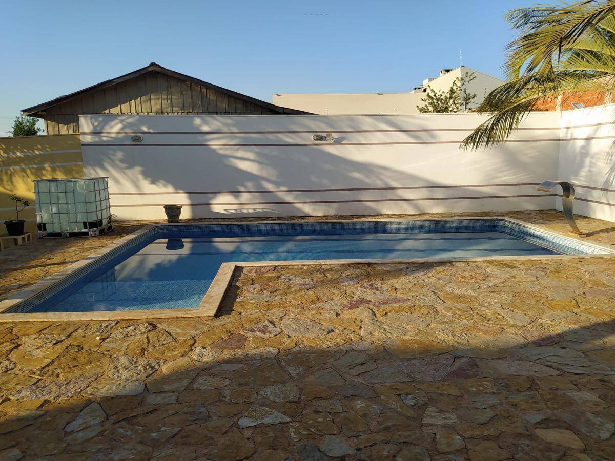 Casa, 3 quartos, 200 m² - Foto 27