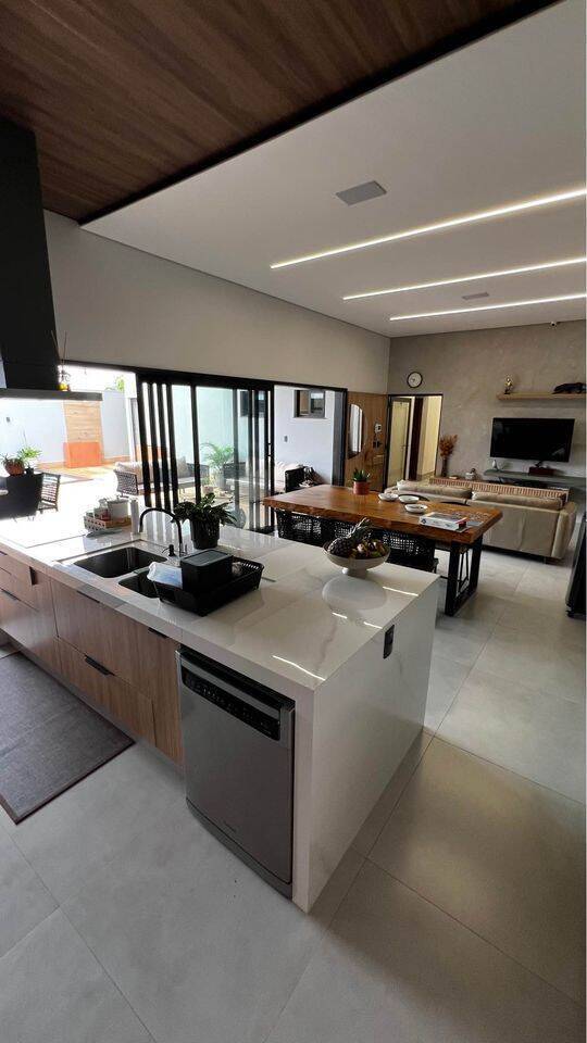 Casa, 3 quartos, 269 m² - Foto 13