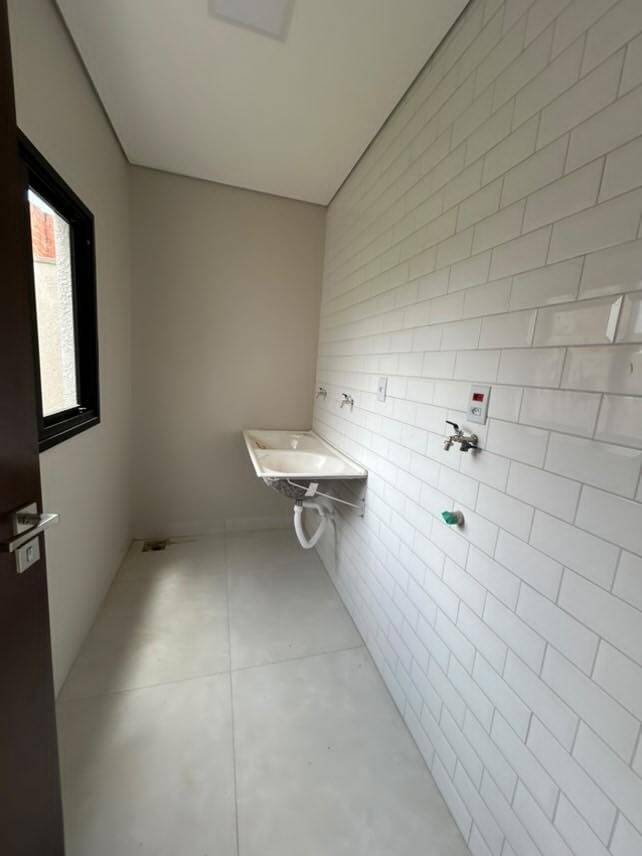 Casa à venda com 2 quartos, 150m² - Foto 18