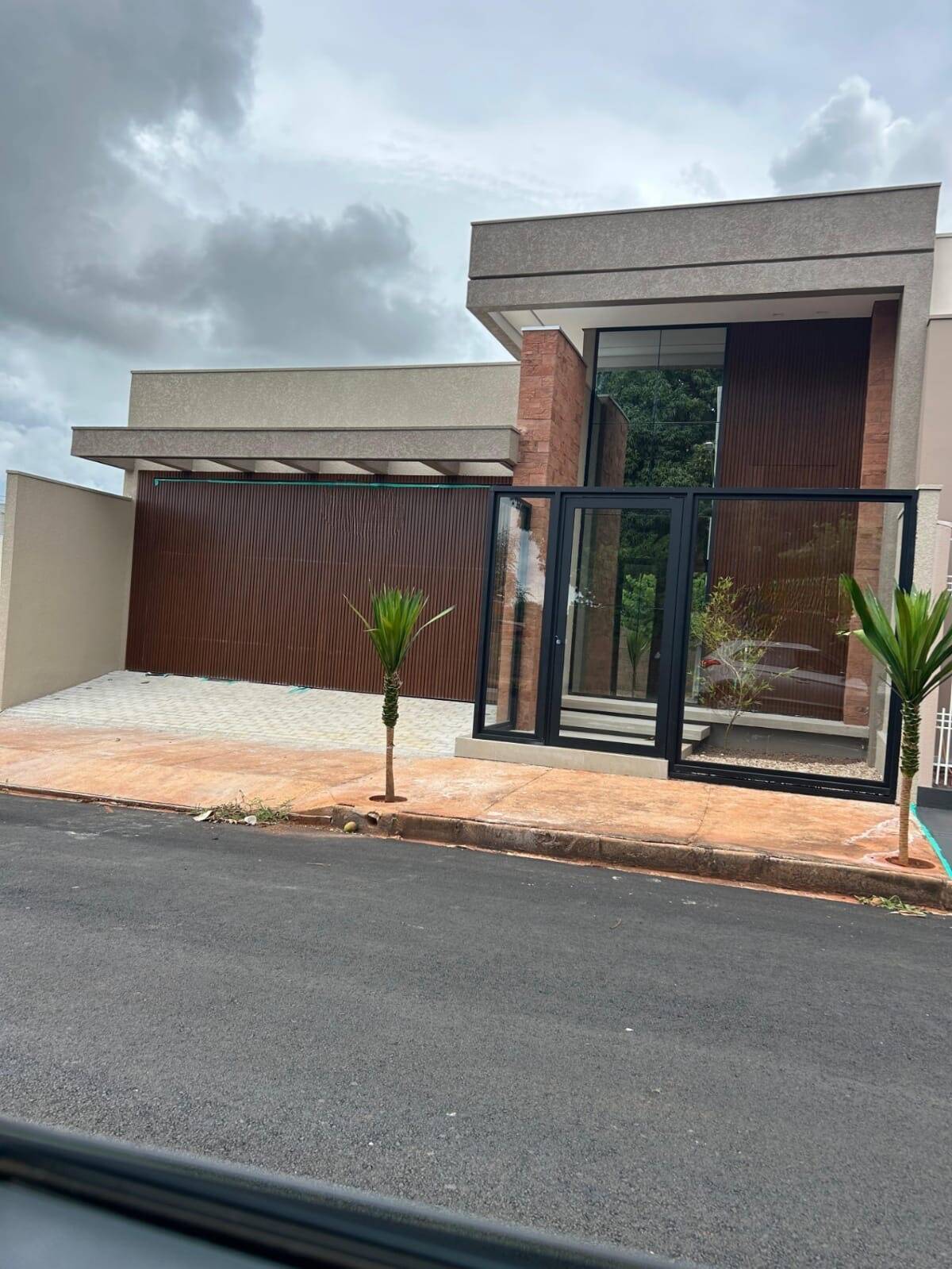 Casa à venda com 3 quartos, 178m² - Foto 4