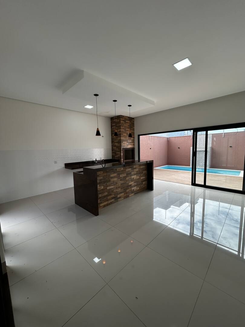Casa à venda com 3 quartos, 166m² - Foto 37