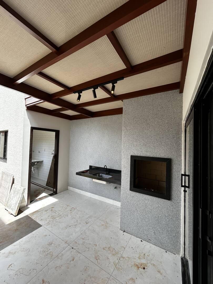 Casa à venda com 2 quartos, 150m² - Foto 36