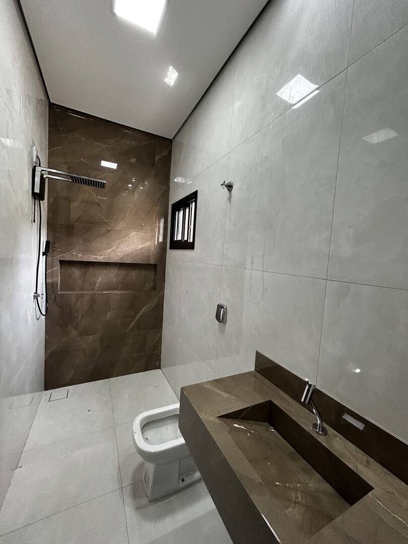 Casa à venda com 2 quartos, 150m² - Foto 40