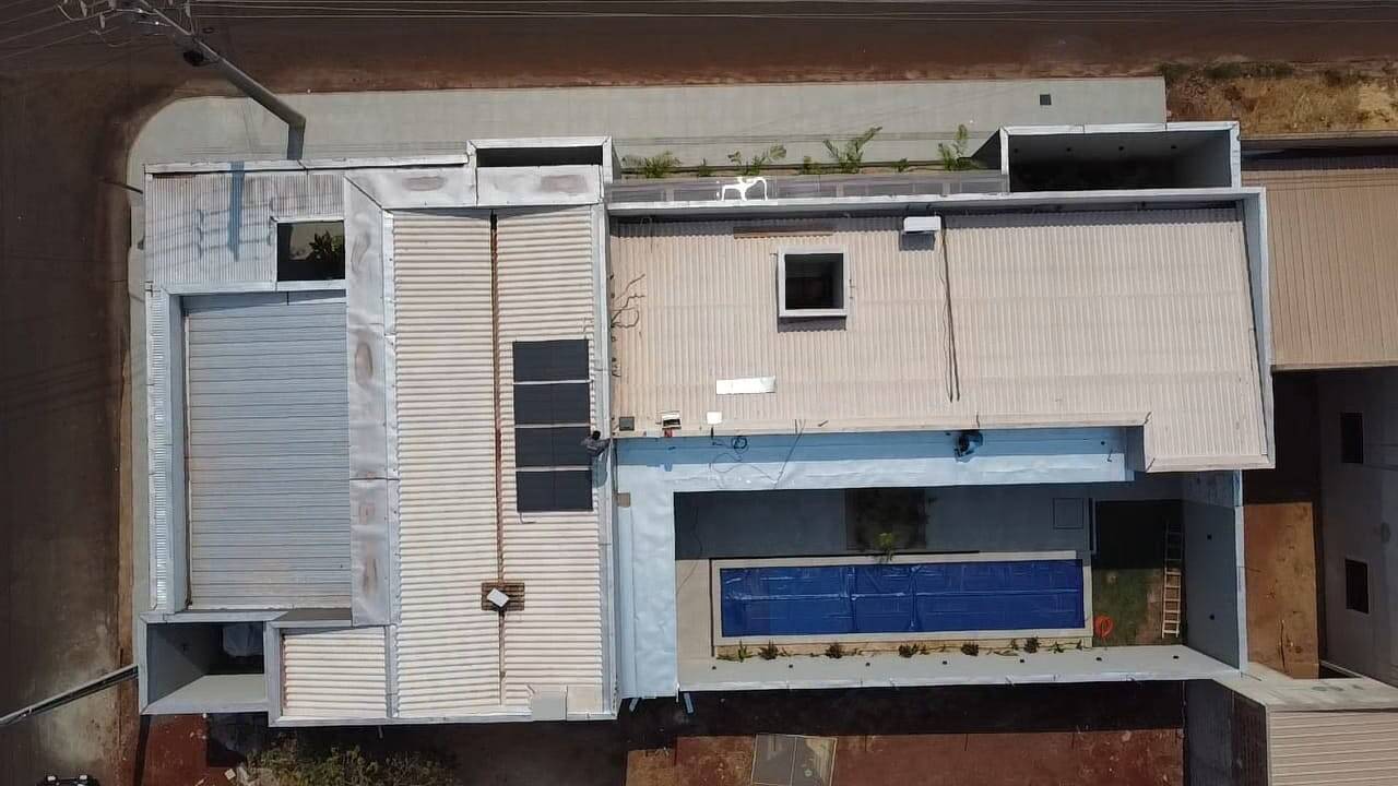 Casa à venda com 3 quartos, 300m² - Foto 43