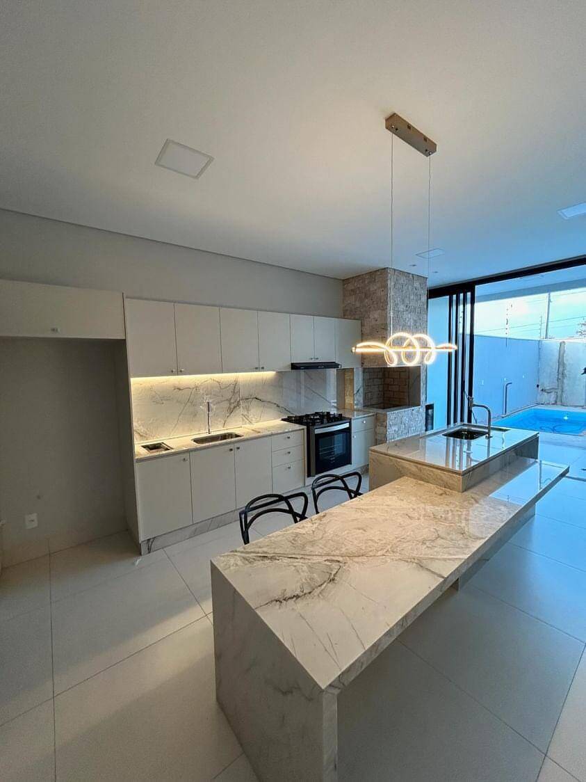 Casa à venda com 3 quartos, 117m² - Foto 5
