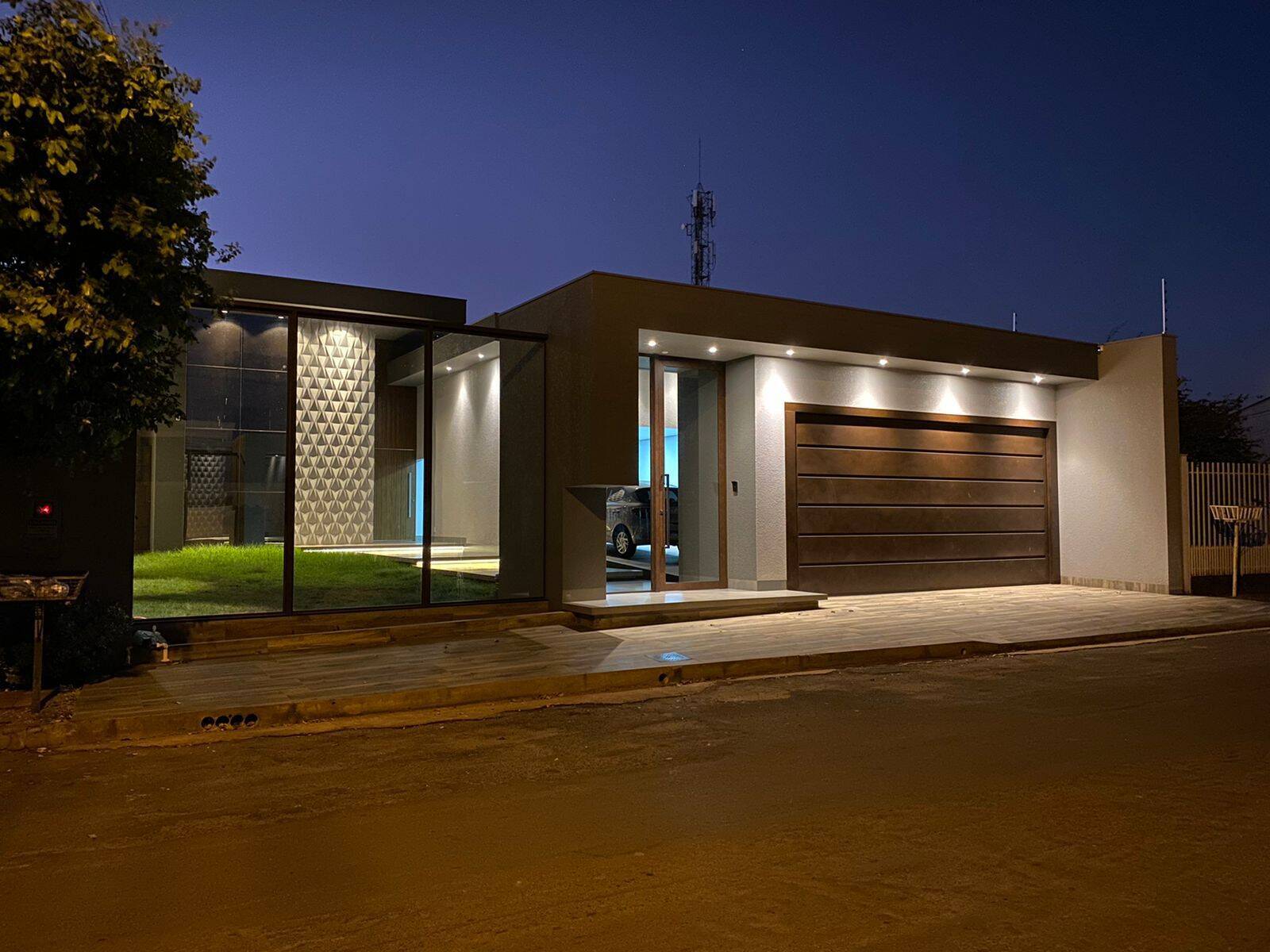 Casa à venda com 3 quartos, 256m² - Foto 4