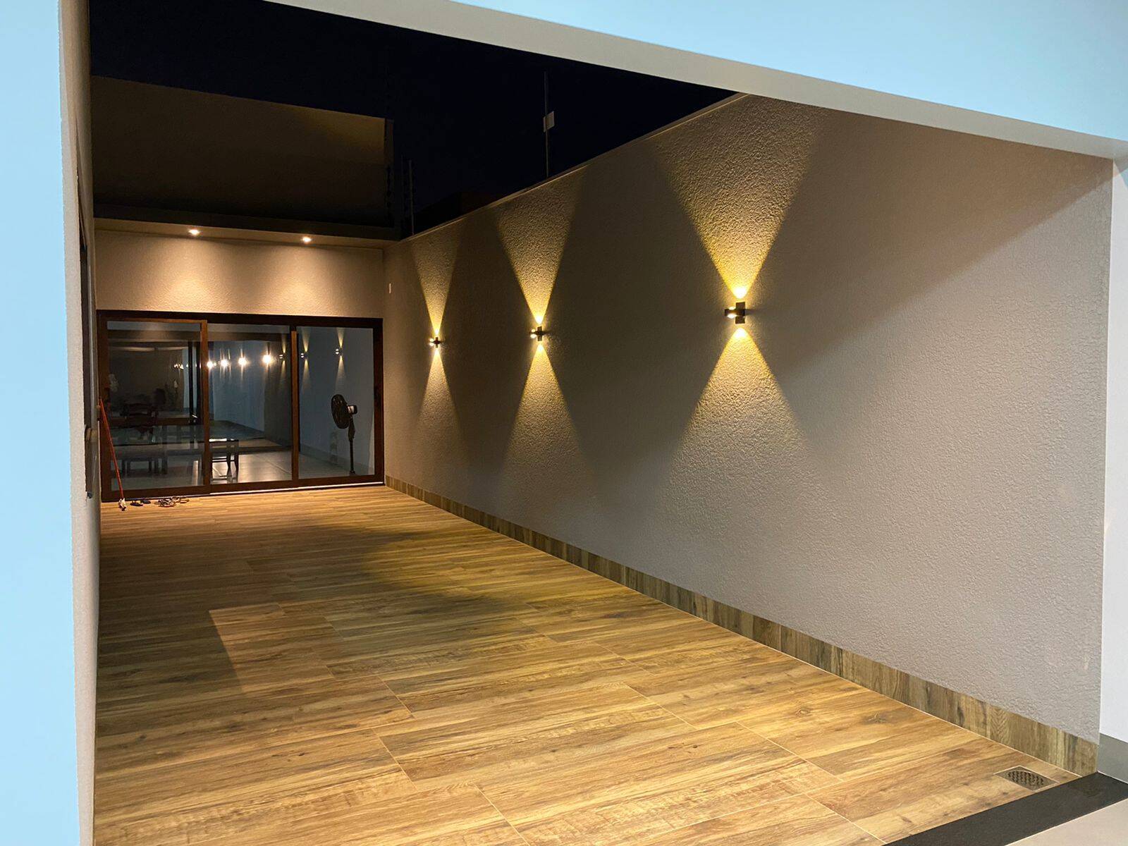 Casa à venda com 3 quartos, 256m² - Foto 3