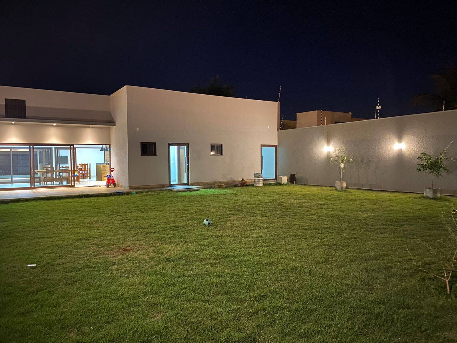 Casa à venda com 3 quartos, 256m² - Foto 12