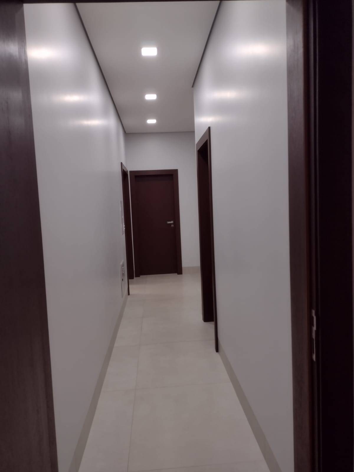 Casa à venda com 3 quartos, 256m² - Foto 19