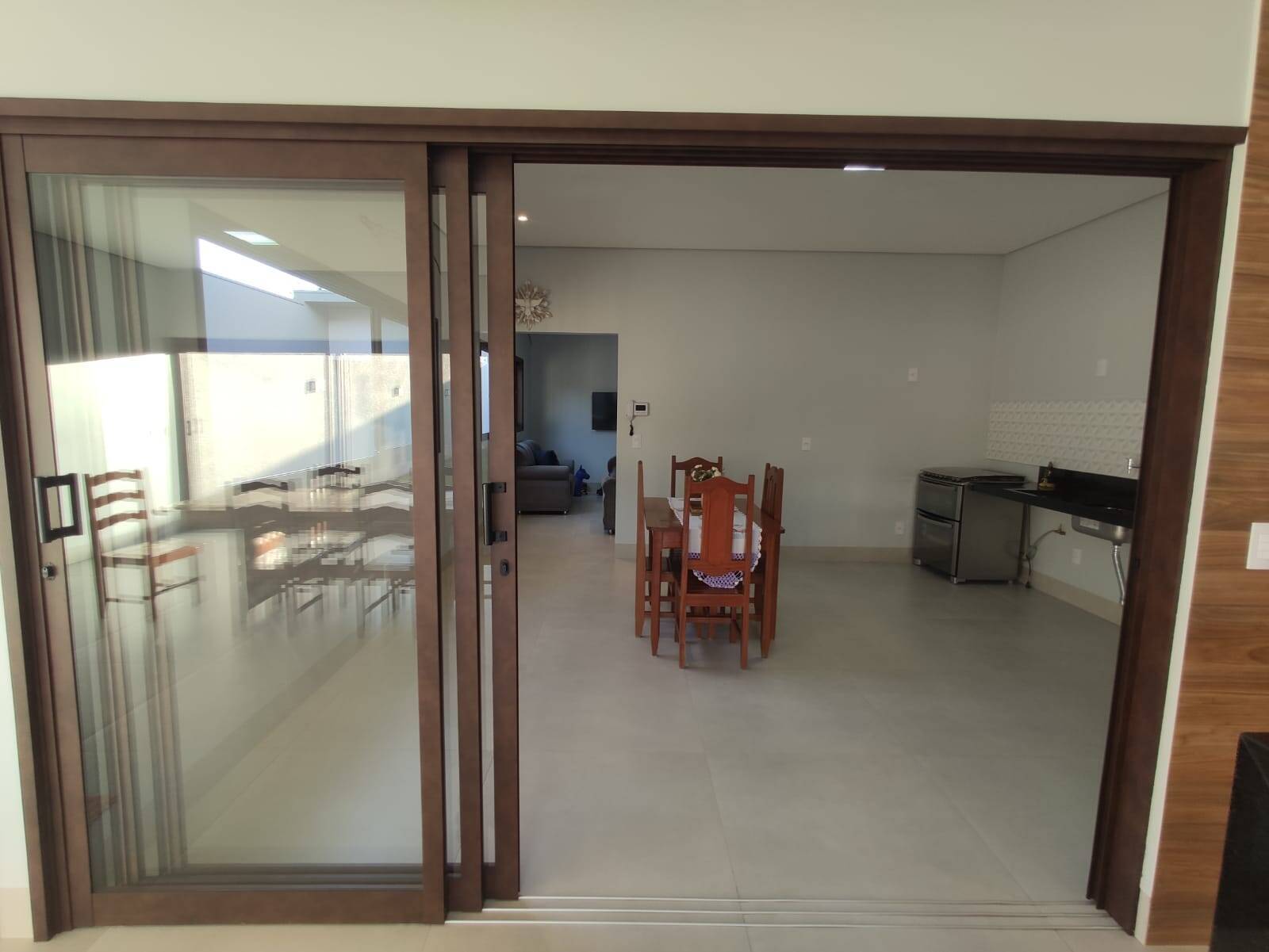 Casa à venda com 3 quartos, 256m² - Foto 25