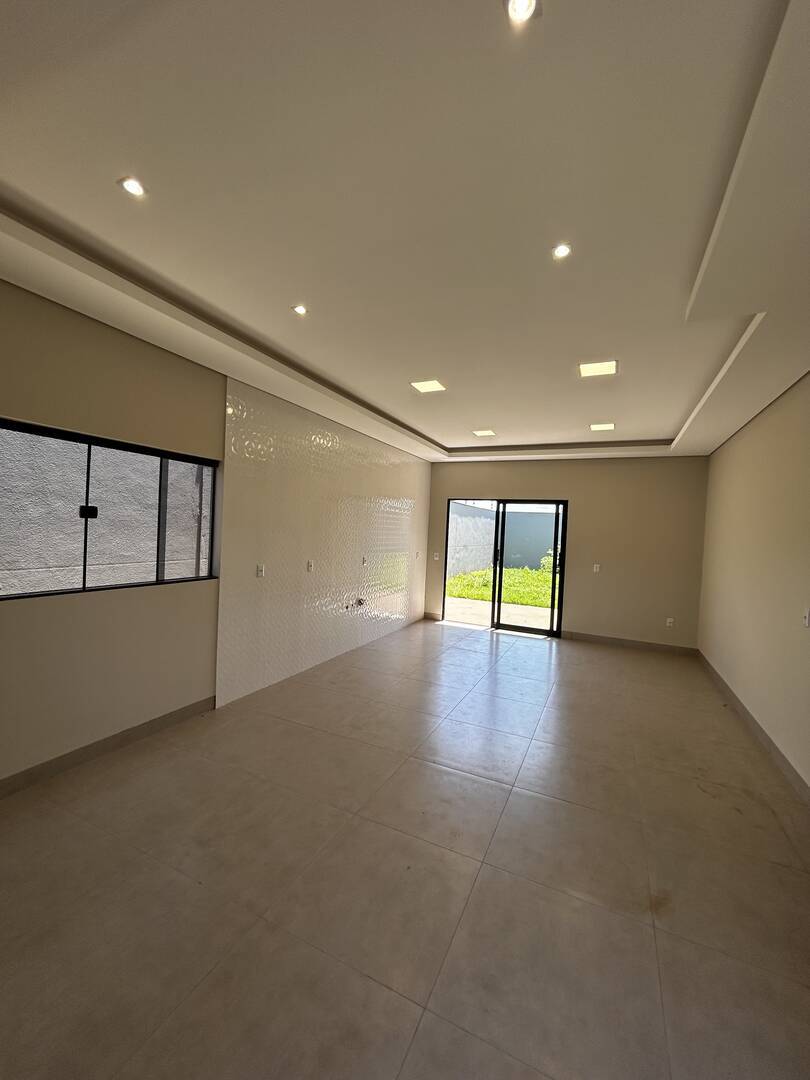 Casa à venda com 3 quartos, 96m² - Foto 12