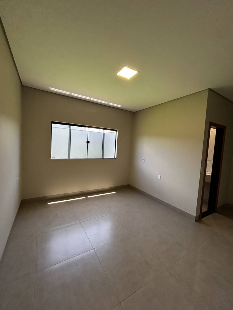 Casa à venda com 3 quartos, 96m² - Foto 15