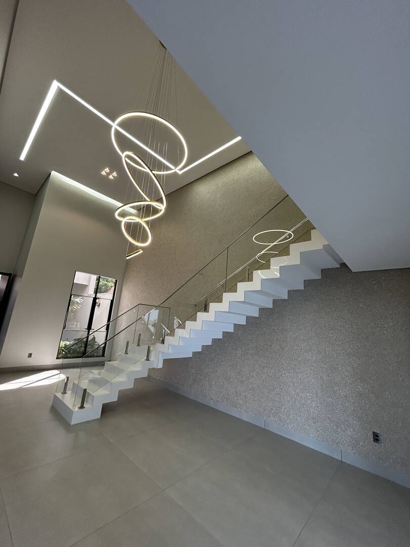 Casa, 4 quartos, 240 m² - Foto 33