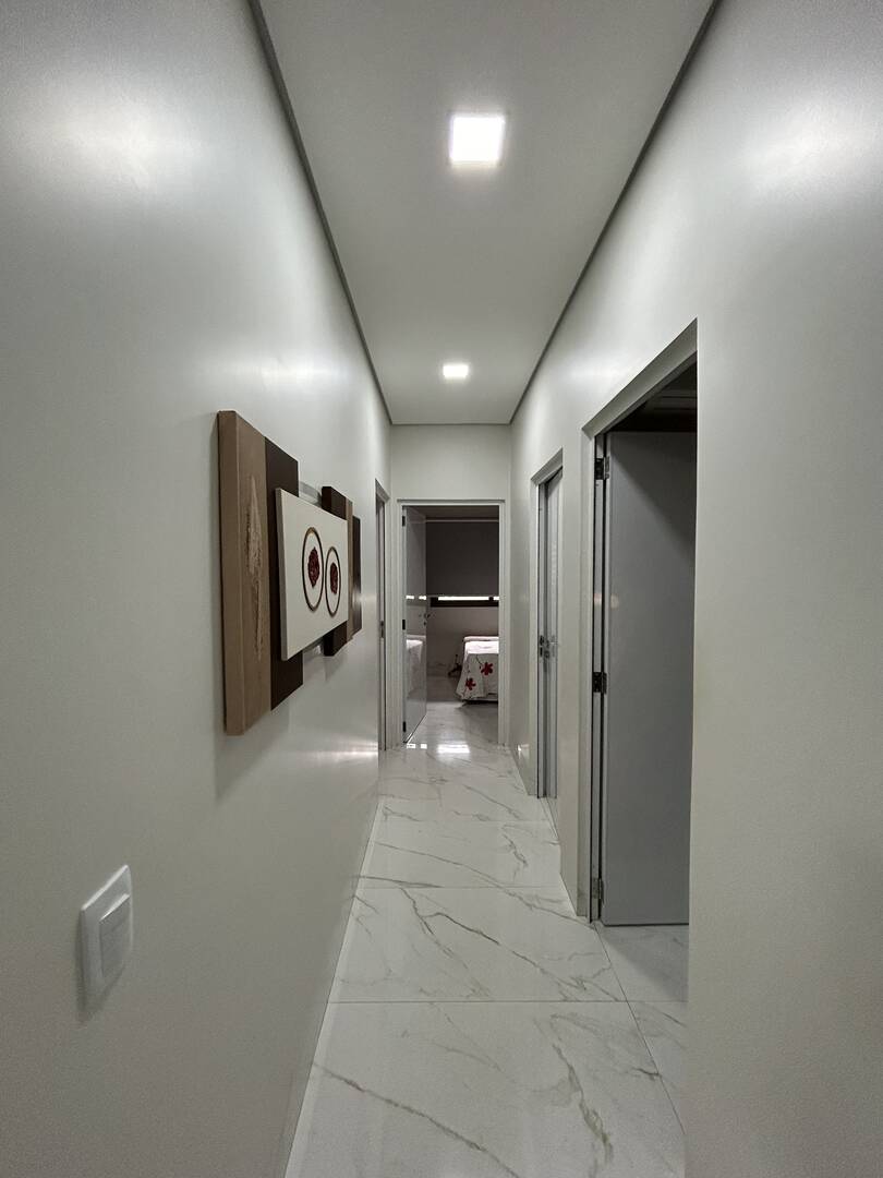 Casa, 3 quartos, 219 m² - Foto 9