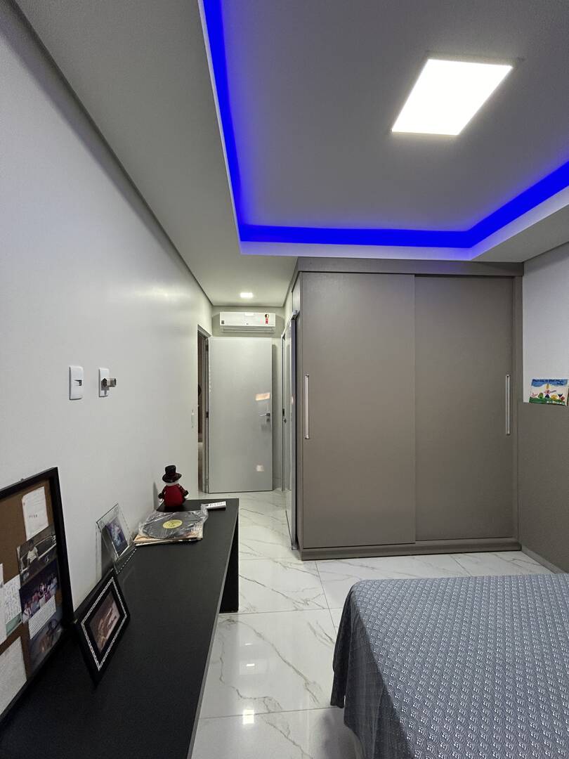 Casa, 3 quartos, 219 m² - Foto 11