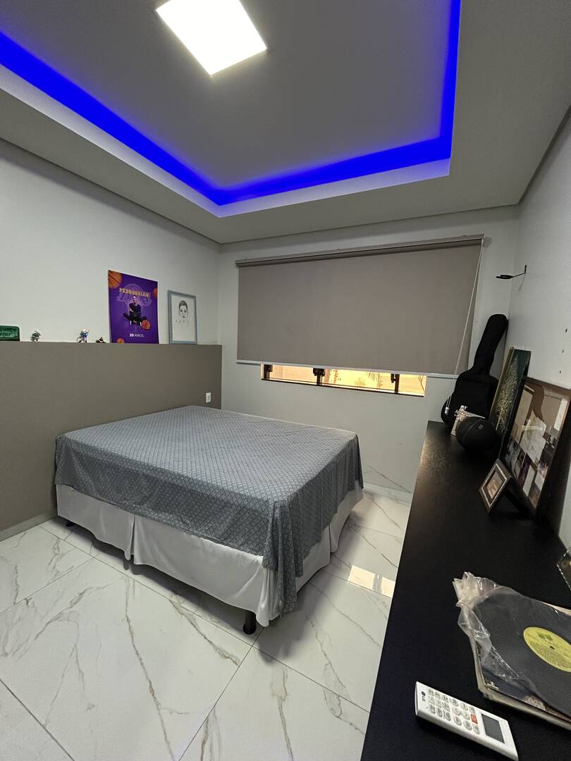 Casa, 3 quartos, 219 m² - Foto 29