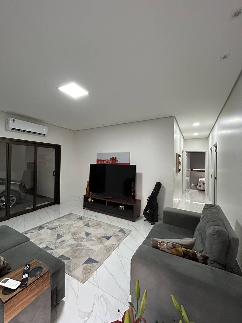 Casa, 3 quartos, 219 m² - Foto 45