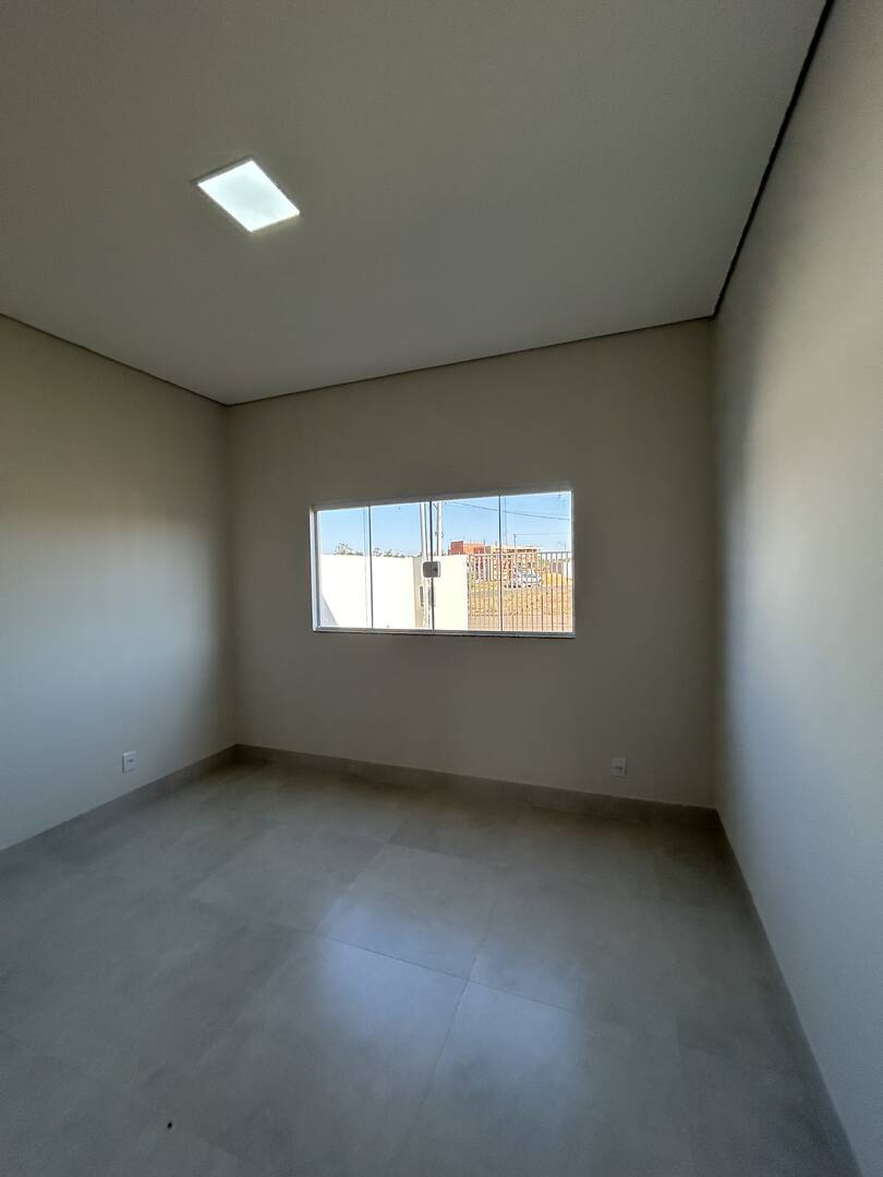 Casa à venda com 2 quartos, 71m² - Foto 8