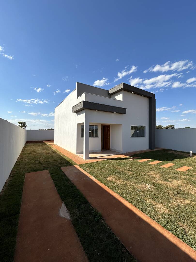 Casa à venda com 2 quartos, 71m² - Foto 17