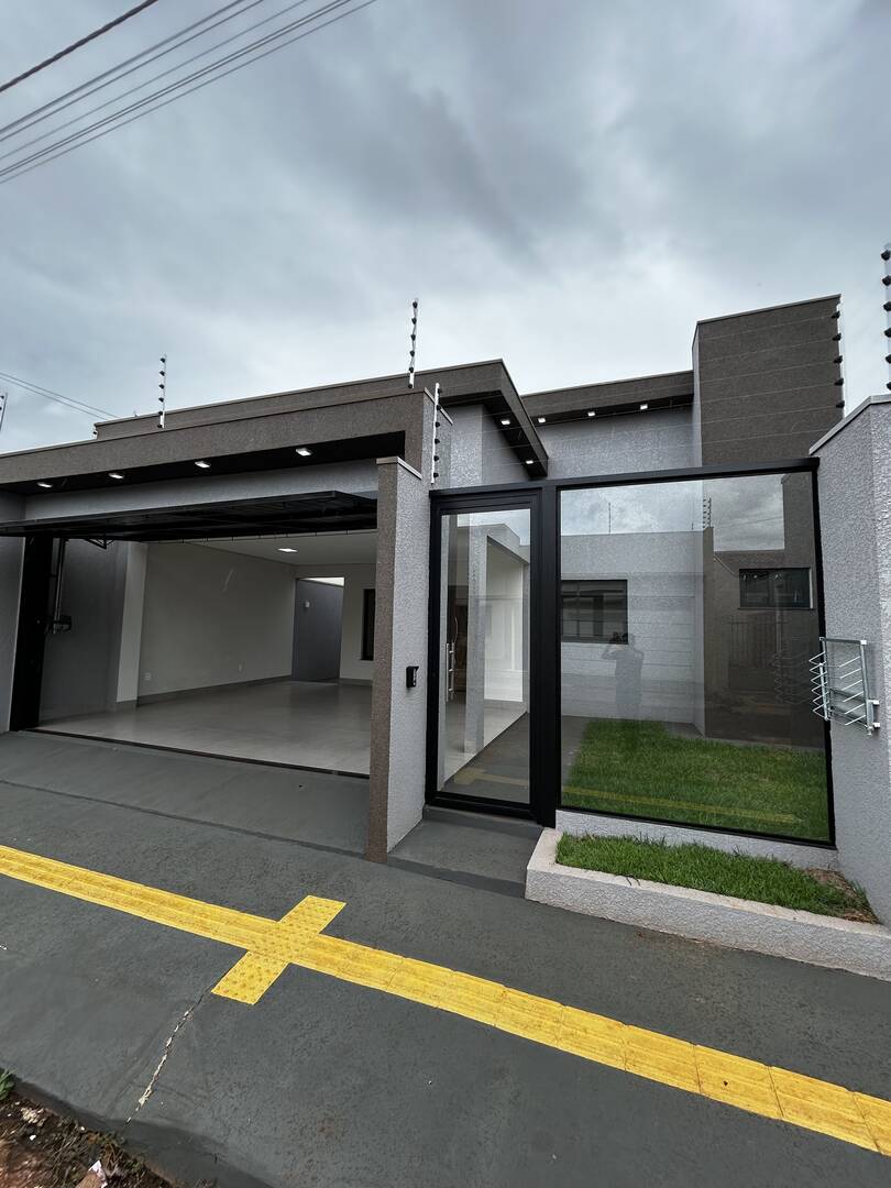 EXCELENTE LOCALIZAÇÃO NO BURITIS
-CASA EM TANGARÁ DA SERRA MT -