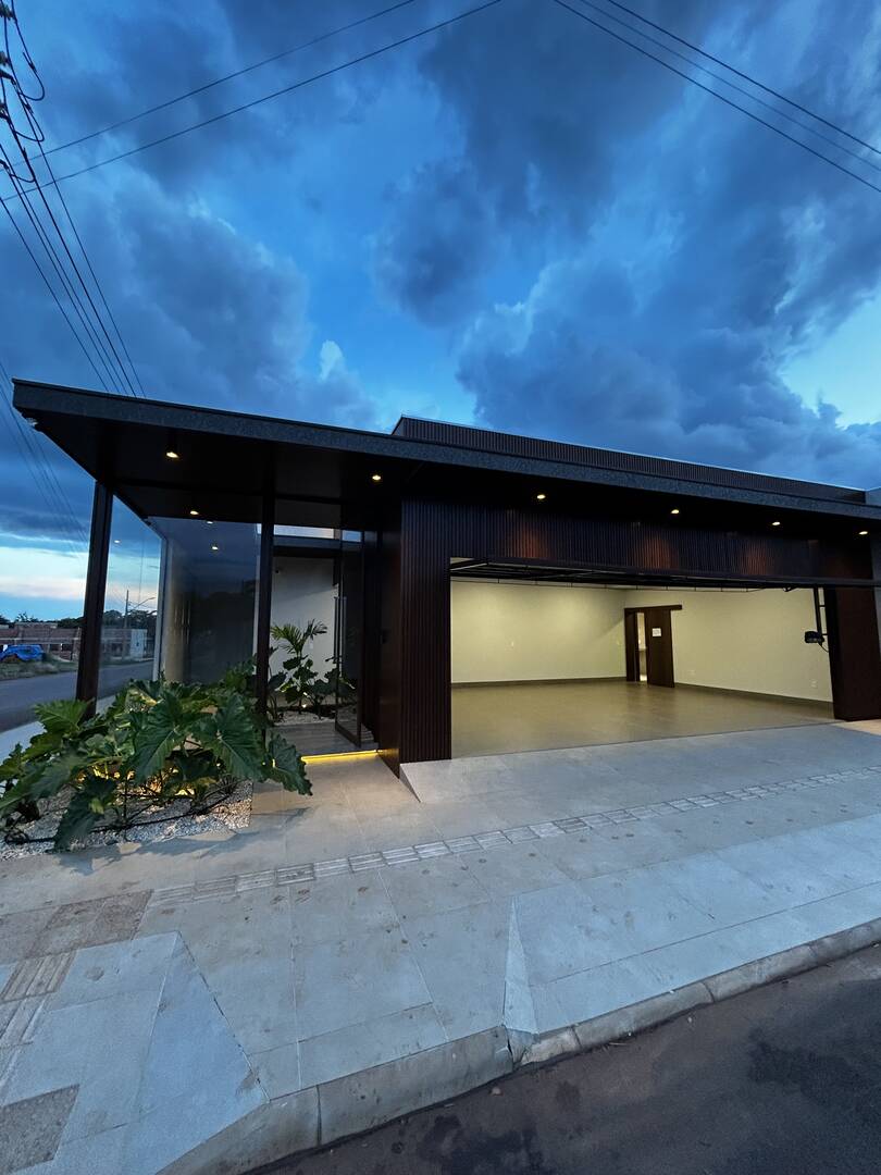 Casa à venda com 3 quartos, 300m² - Foto 44