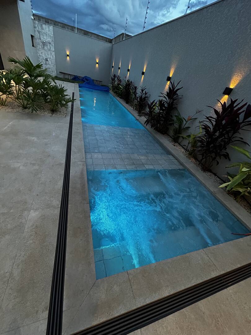 Casa à venda com 3 quartos, 300m² - Foto 52