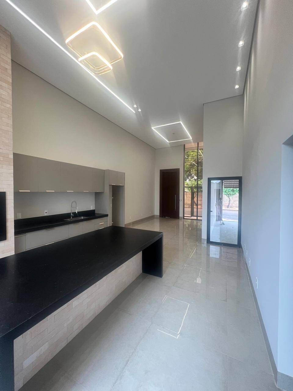 Casa à venda com 3 quartos, 178m² - Foto 17