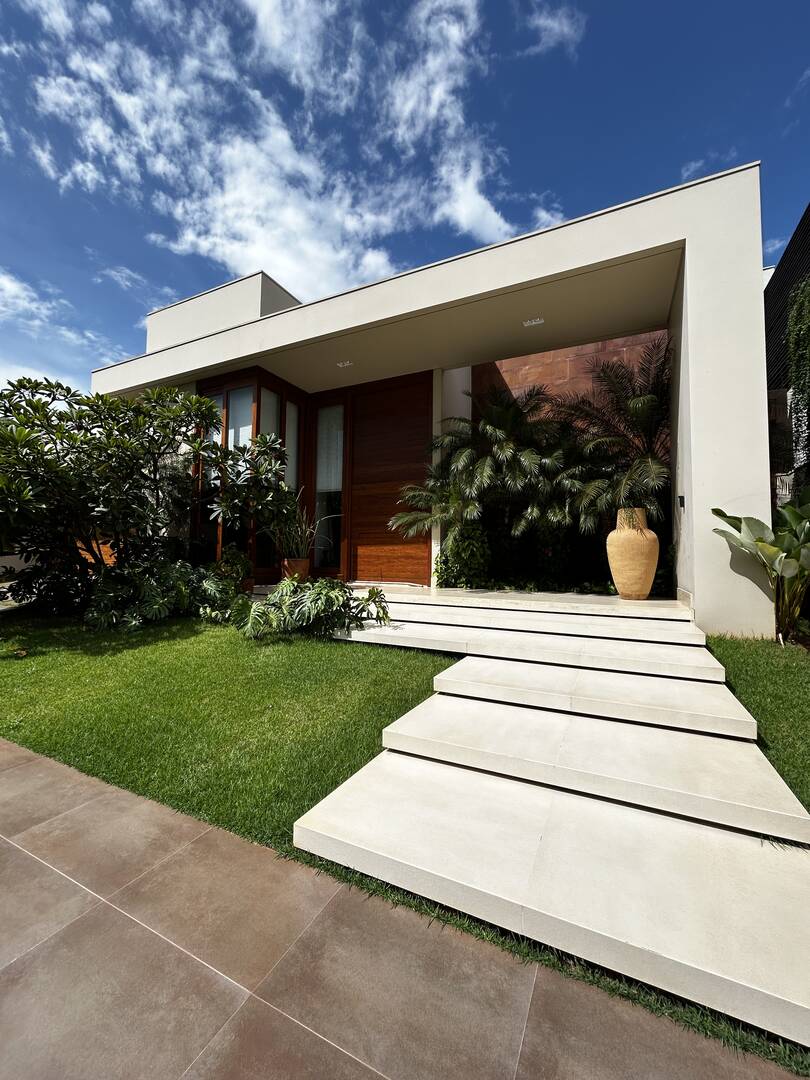 LUXO E EXCLUSIVO IMOVEL DE ALTO PADRÃO.
Olá,Tudo bem?