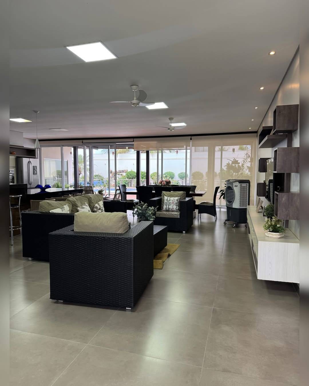 Casa à venda com 3 quartos, 360m² - Foto 7