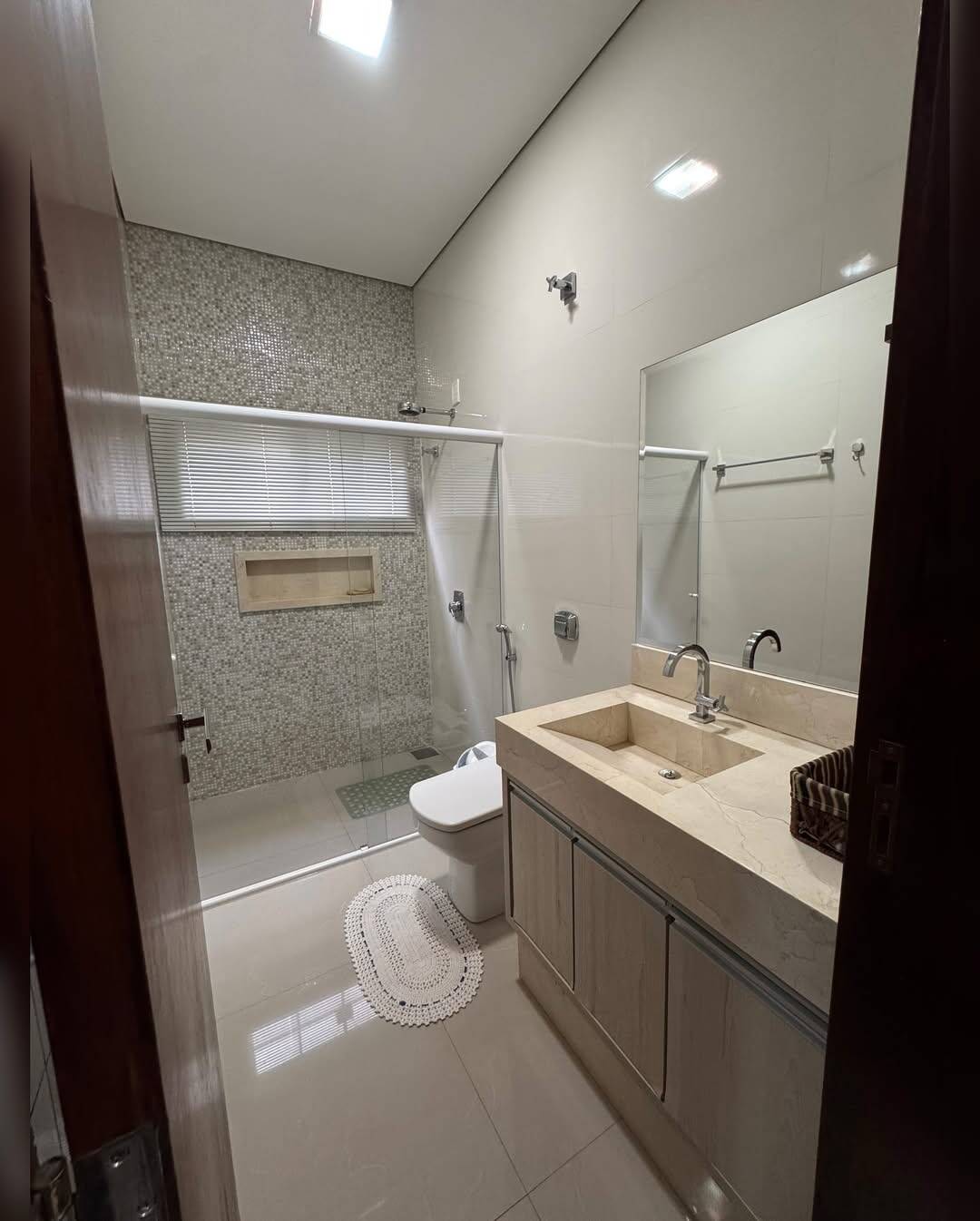 Casa à venda com 3 quartos, 360m² - Foto 14