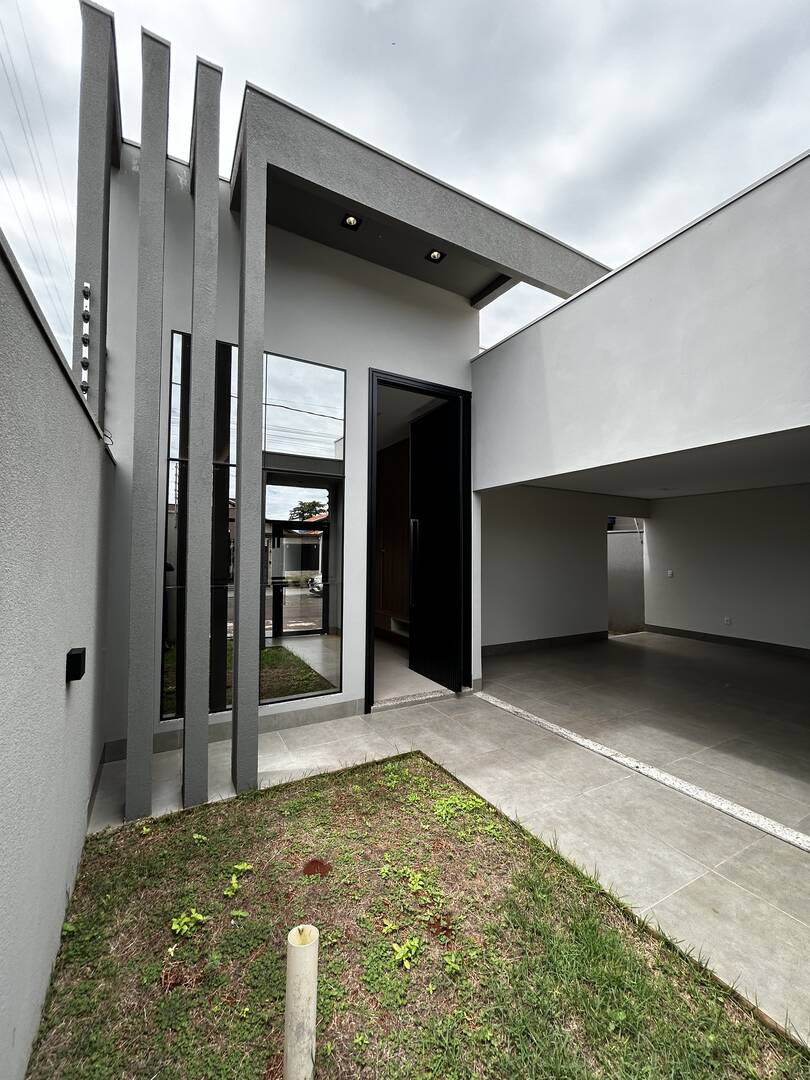 EXCELENTE CASA NO PQ DO BOSQUE COM PLANEJADOS
-CASA EM TANGARÁ DA SERRA