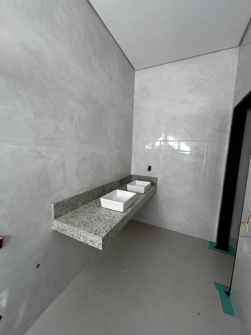 Casa à venda com 3 quartos, 279m² - Foto 30