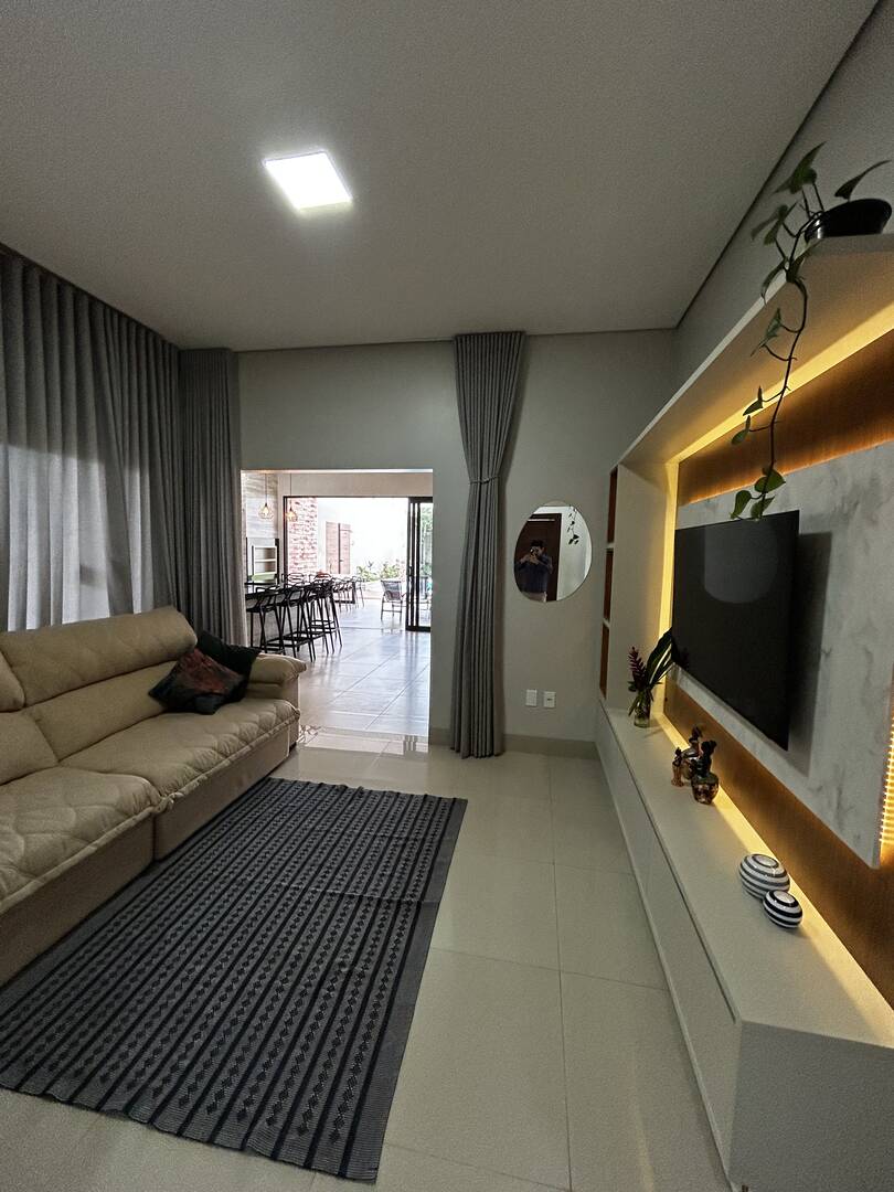Casa à venda com 3 quartos, 205m² - Foto 8