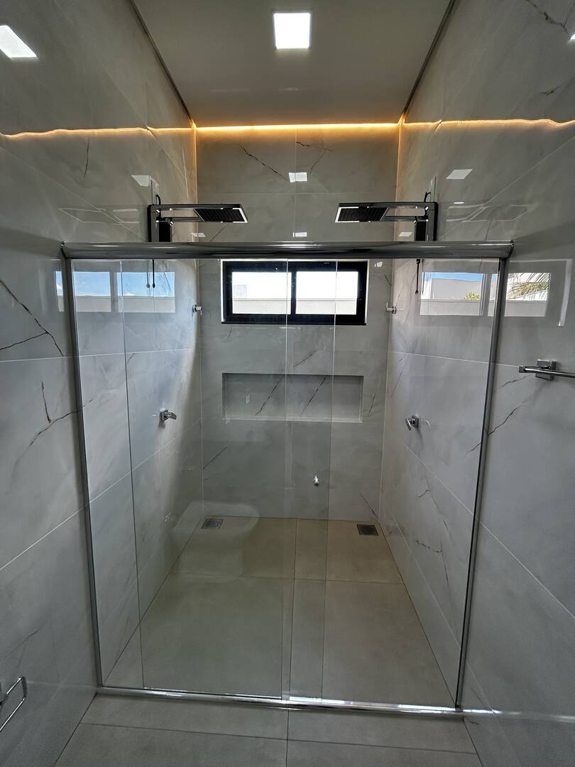 Casa à venda com 3 quartos, 238m² - Foto 5