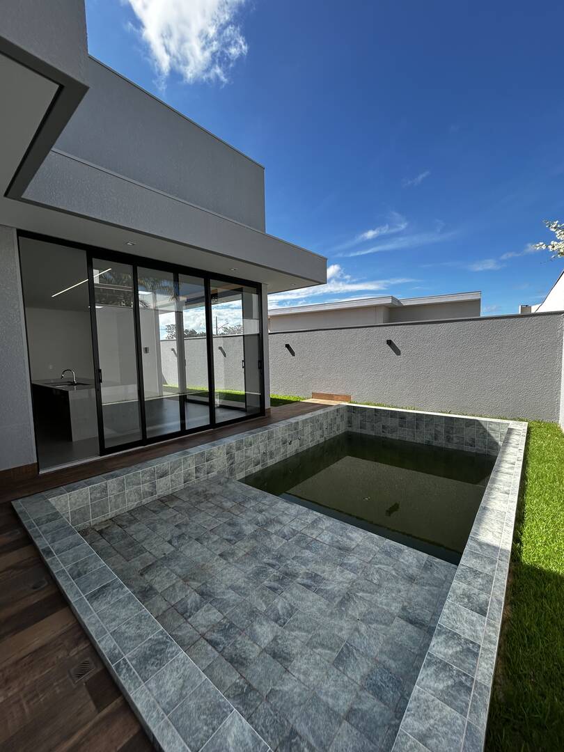 Casa à venda com 3 quartos, 238m² - Foto 22