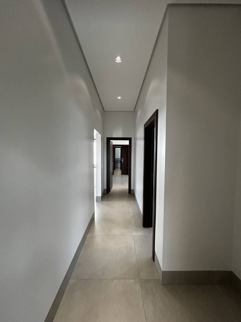 Casa à venda com 3 quartos, 238m² - Foto 34