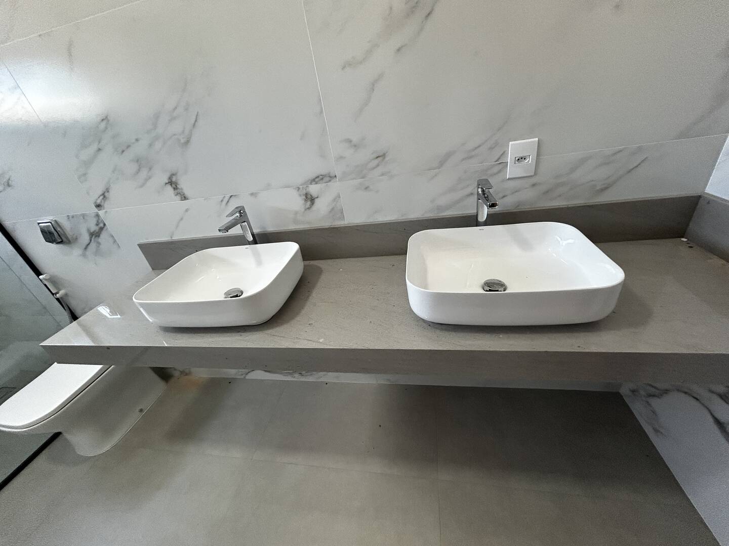 Casa à venda com 3 quartos, 262m² - Foto 6