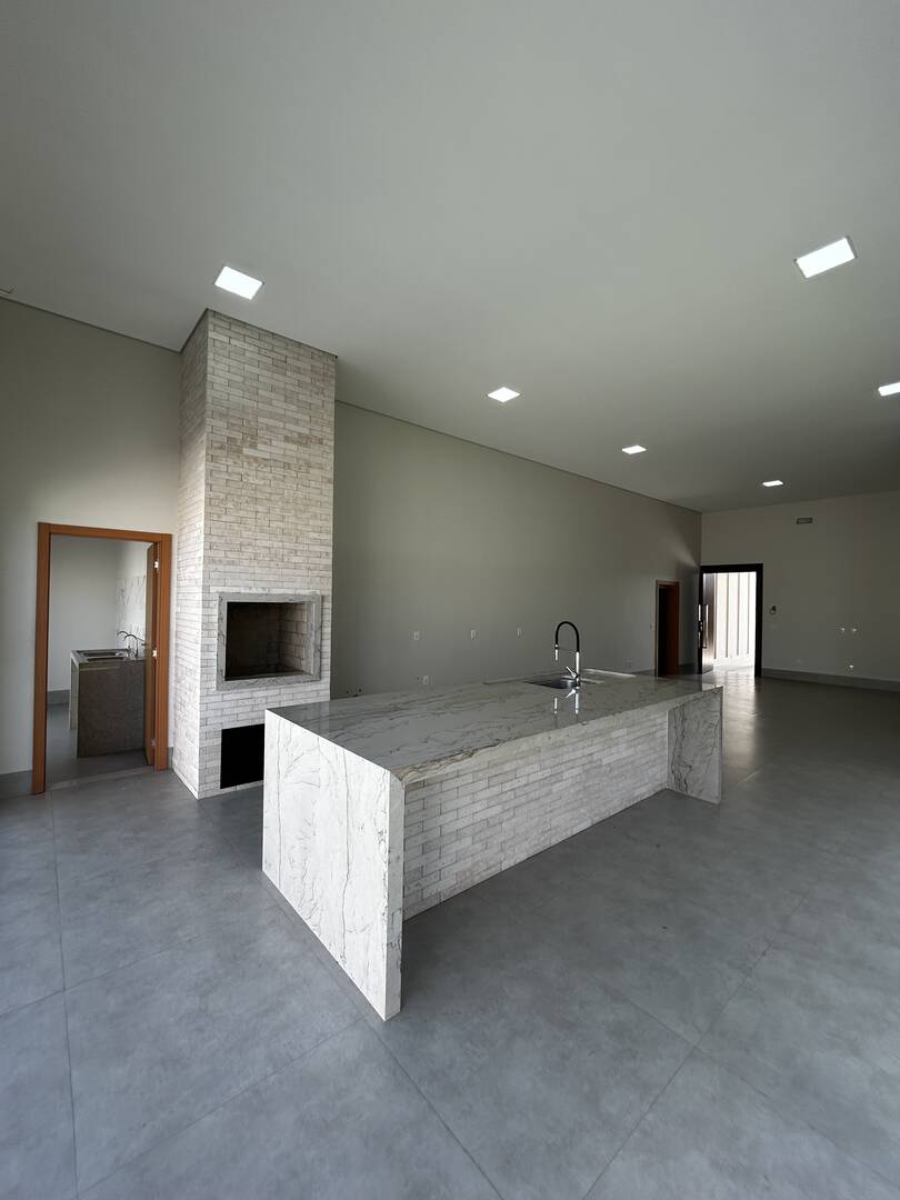 Casa à venda com 3 quartos, 262m² - Foto 16