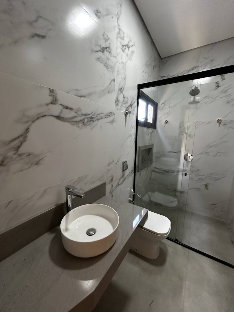 Casa à venda com 3 quartos, 262m² - Foto 18