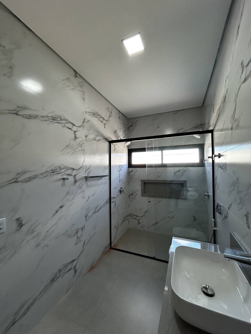 Casa à venda com 3 quartos, 262m² - Foto 27