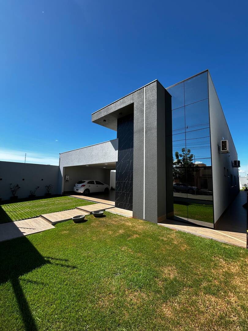 Casa à venda com 3 quartos, 279m² - Foto 2