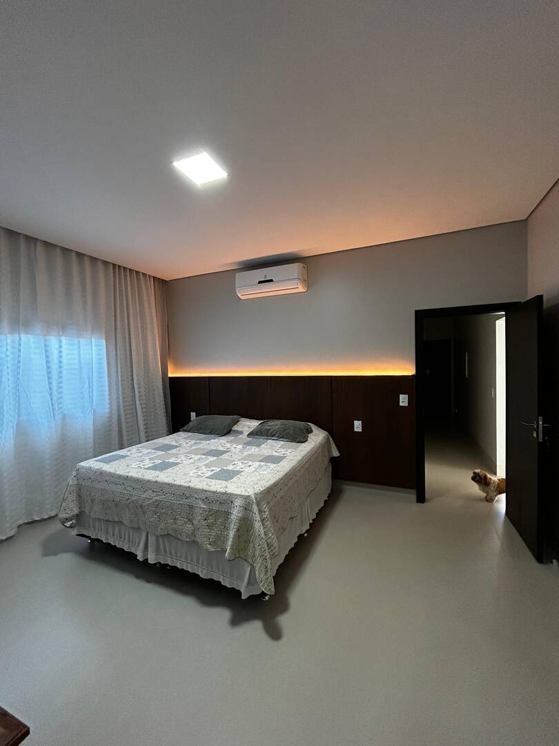 Casa à venda com 3 quartos, 279m² - Foto 99